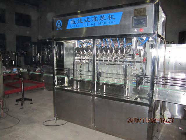 Linear filling machine automatic liqid filler equipment 10 heads Abfuellmaschine fuer Fluessigkeit1
